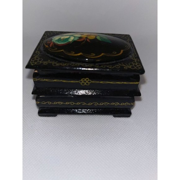 Vintage Miniature 2 Compartment Russian Lacquer Box with Flowers - Picture 3 of 7